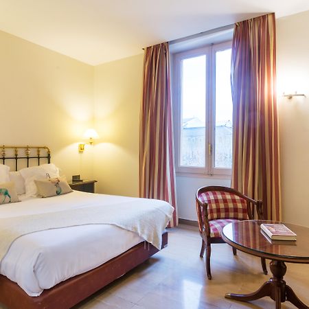 Hotel Andria Ла-Сеу-д'Уржель Екстер'єр фото